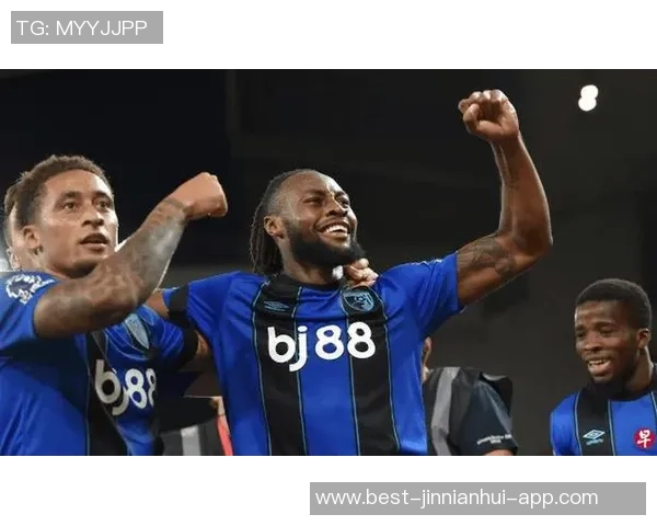 赖特菲利普斯盛赞塞梅尼奥称其为英超顶级边锋具备豪门加盟实力