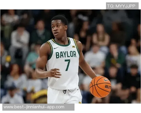 从牛奶箱到篮球场埃奇库姆的成功之路启示我们努力的重要性